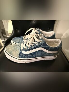 Vans Women’s Blue Jean Old Skool Sneakers with White Stripe